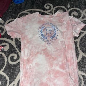 Hollister Graphic Tee